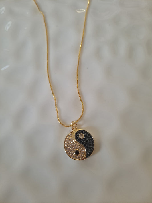 Yin Yang Chain