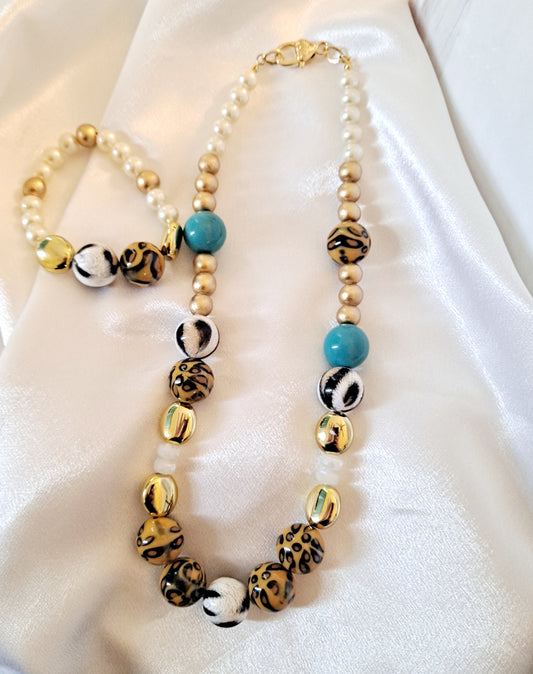 Animal Print Necklace set