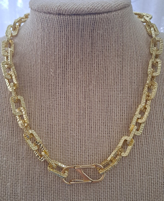 Madeline Chain